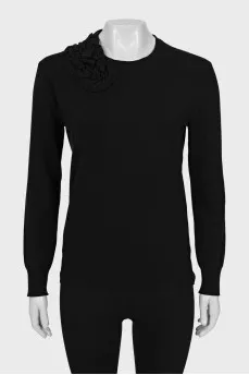 Black jumper with collar decoration