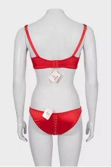Set of underwear with tag