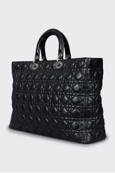 Черная сумка Lady Dior
