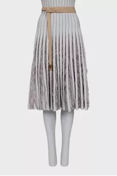 Beige belt with tag