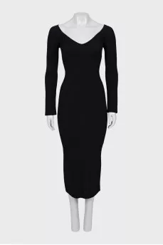 Knitted dress with V-neck