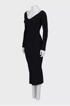Knitted dress with V-neck