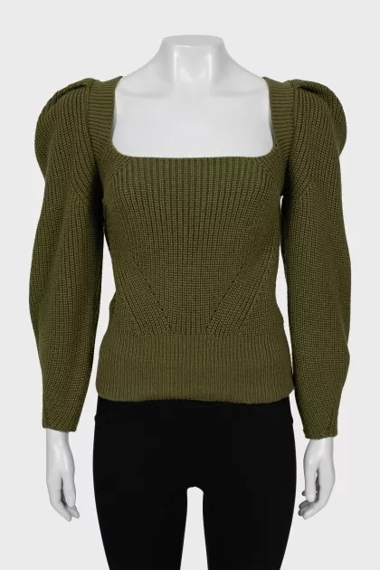 Green sweater with voluminous sleeves