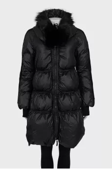 Quilted down jacket with fur