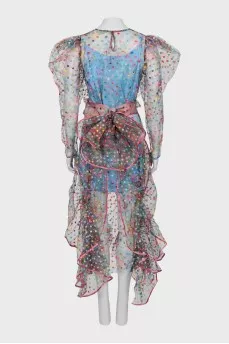Polka dot dress decorated with frills
