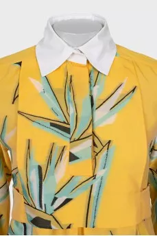 Printed dress with contrast collar