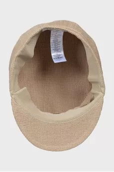 Beige cap with brand logo