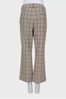 Cropped trousers in a checkered print