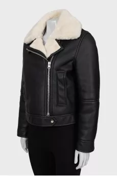 Short sheepskin coat made of artificial leather