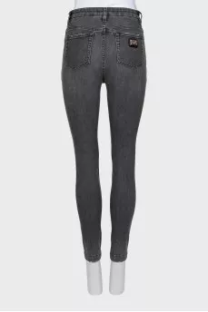Gray jeans with ripped effect