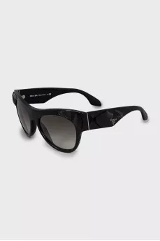 Sunglasses with rhinestones