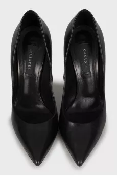 Leather shoes with metal heels