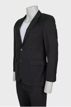 Jacket with patch pockets