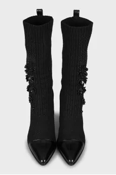 Textile ankle boots decorated with beads