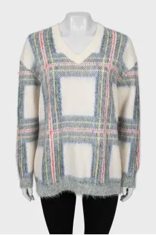 Loose sweater with long pile