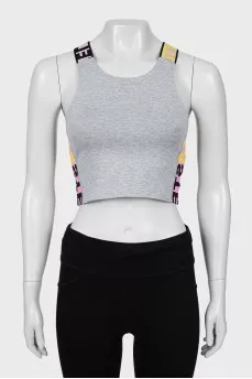 Sports top with a tight fit