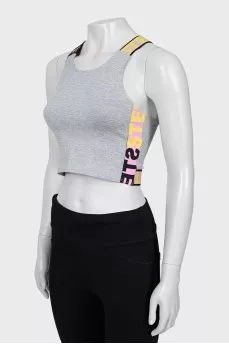 Sports top with a tight fit