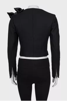 Fitted jacket with shoulder decoration