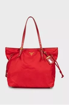 Tote bag with gold brand logo