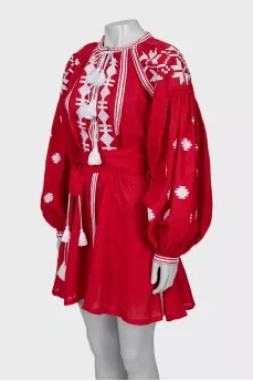 Linen dress with white embroidery