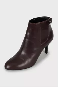 Leather ankle boots with stiletto heels