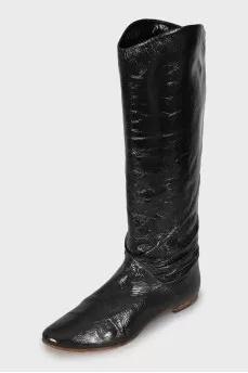 Leather boots with round toe