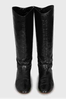 Leather boots with round toe