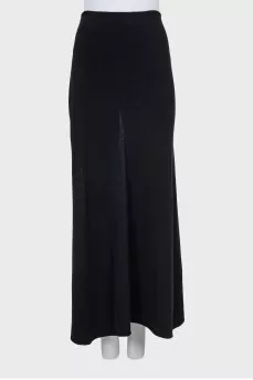 Black maxi skirt with tag