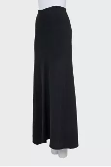 Black maxi skirt with tag