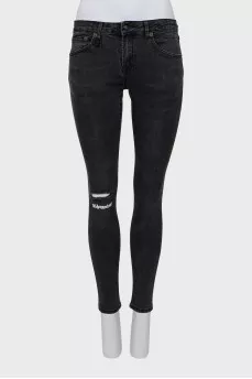 Skinny fit jeans decorated with embroidery