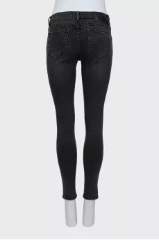 Skinny fit jeans decorated with embroidery