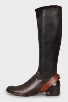 Leather boots with straps