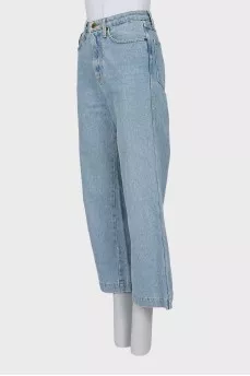 Wide leg blue jeans