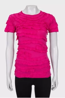 T-shirt decorated with frills