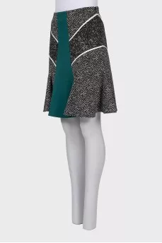 Skirt in a combined print with a tag