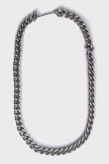 Silver chain belt with tag
