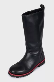 Insulated leather boots with zip