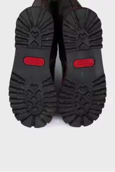 Insulated leather boots with zip