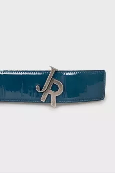 Wide belt with silver logo