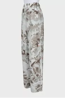Loose-fitting trousers with print
