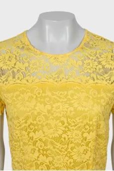 Yellow dress decorated with lace