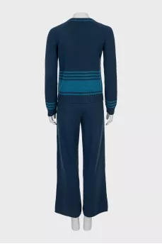 Cashmere jumper and trousers suit