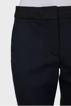 Mid rise trousers