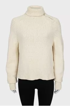 Knitted sweater with zipper
