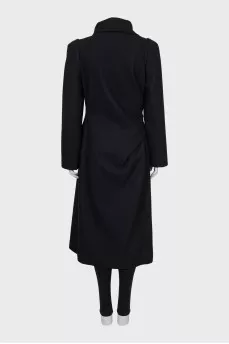 Fitted coat with branded buttons
