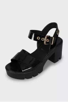 Black leather sandals with heels