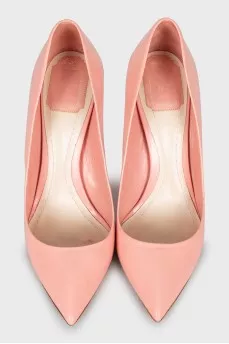 Pink leather shoes