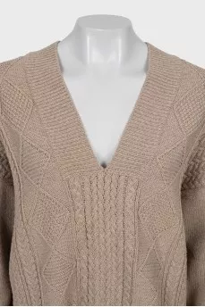 Knitted sweater made of merino wool and silk