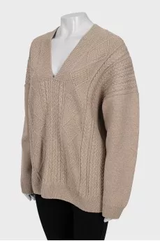 Knitted sweater made of merino wool and silk