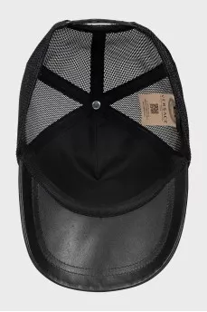 Men's cap made of leather and textile